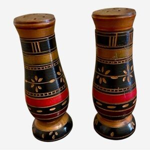 Salt & Pepper Shakers, Mexican Folk Art, Hand Painted Wood, Black, Red & Natural